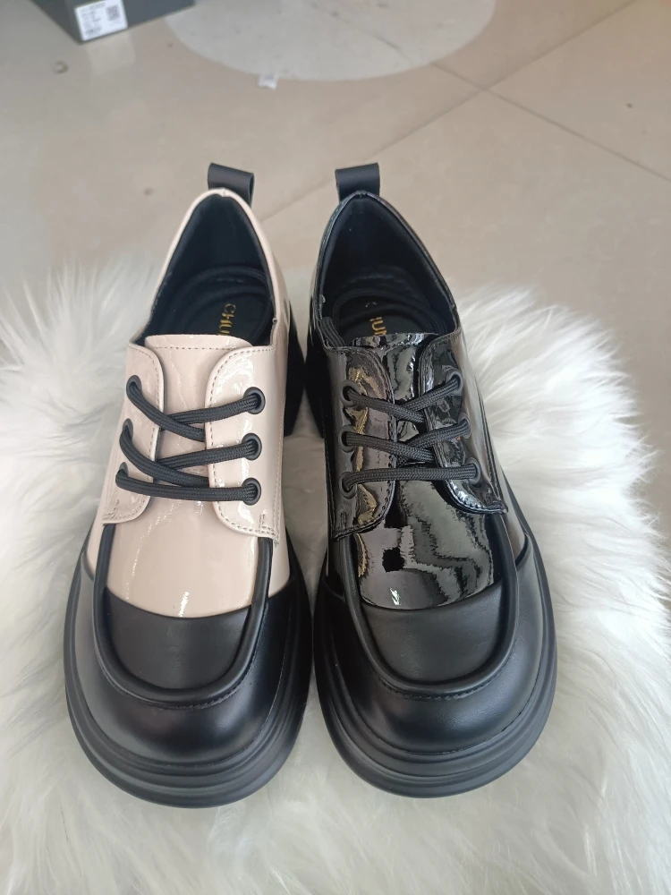 春达女式低邦单鞋，跟高五公分，尺码34∽39码