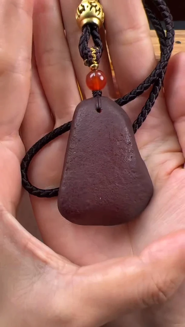 【闪购商品】定制琥珀未镶嵌11028334-吊坠（包雕刻）