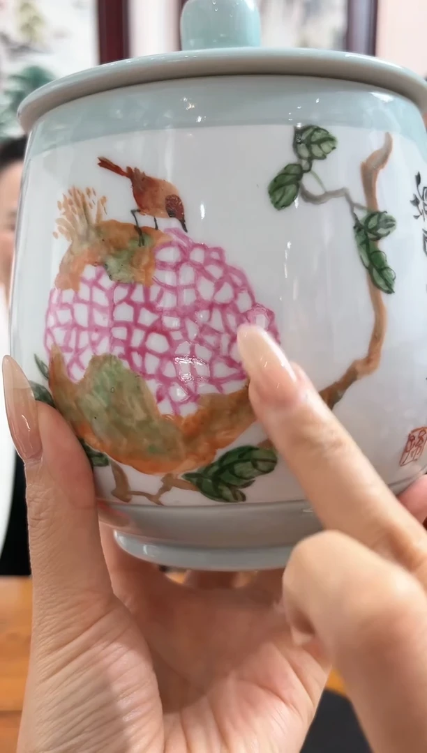 【闪购商品】官窑瓷画院692官窑瓷画院孙小霞石榴茶叶罐