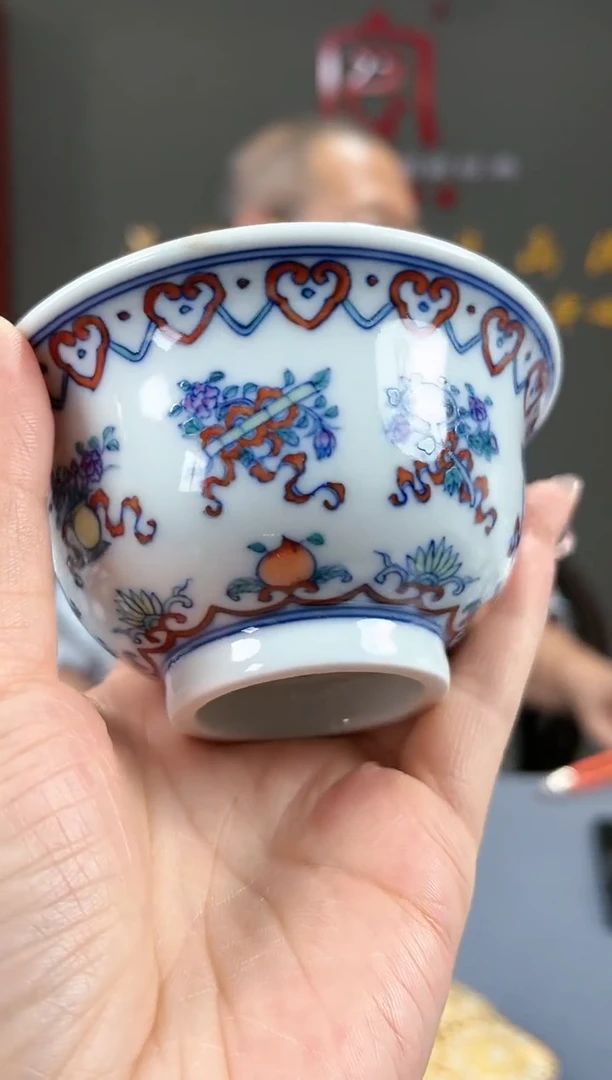 【闪购商品】官窑瓷画院067官窑瓷画院玉竹斗彩八宝压手