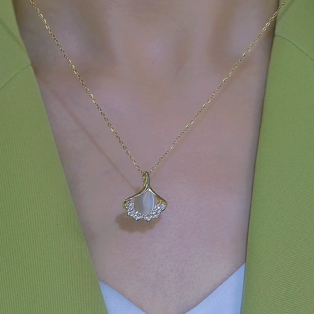 钛钢项链 银杏叶简约项链时尚气质小众精致设计感ins坠链百搭轻奢