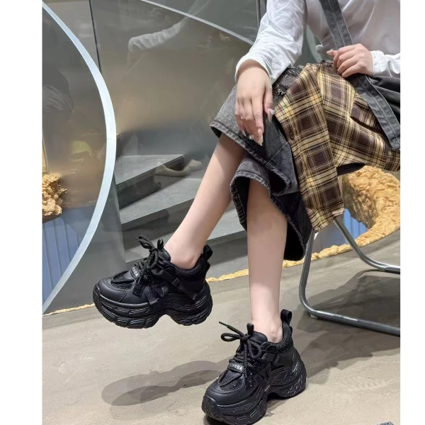 思丹推荐《老爹鞋》休闲、时尚