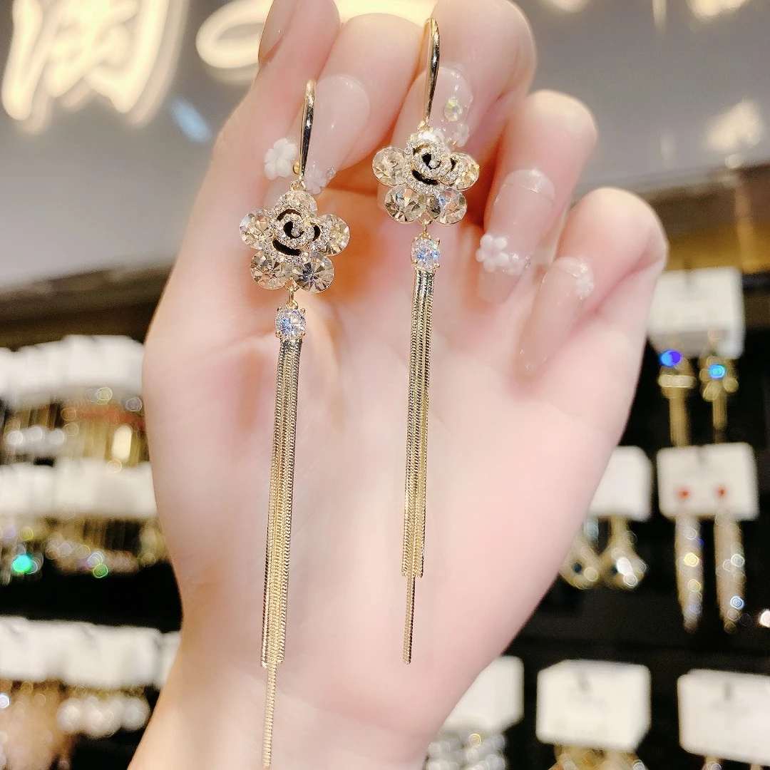 铜合金耳饰 新款潮气质网红小众设计感耳环长款流苏花朵耳饰G143