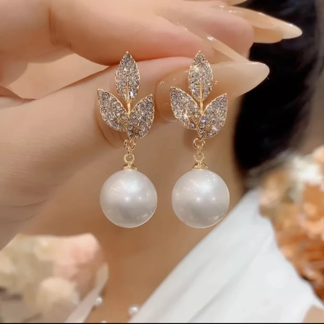 铜合金耳饰 新时尚精致轻奢经典珠珠流苏耳环法式百搭大气款 G93