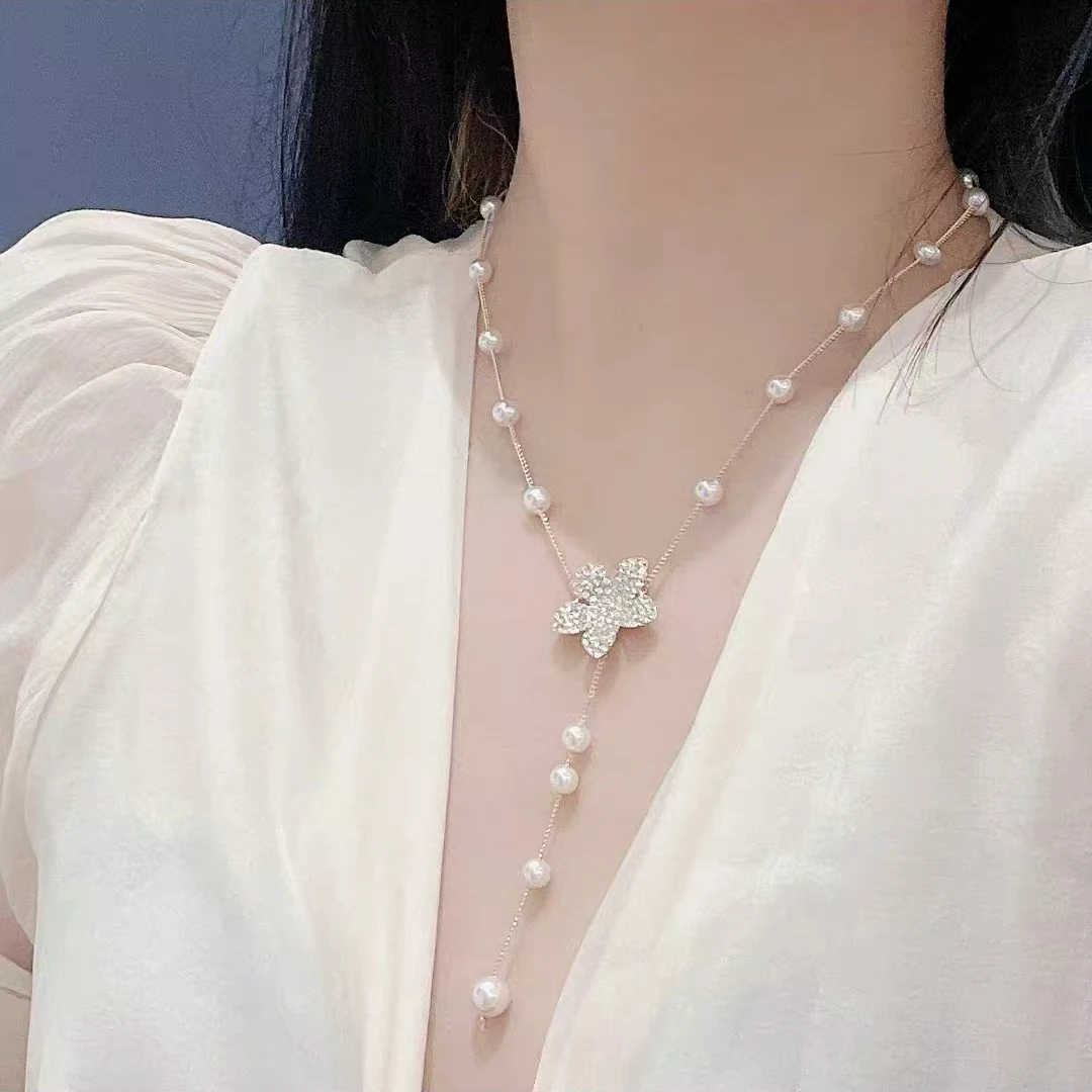 钛钢项链 新款时尚百搭花朵项链女轻奢小众设计感气质长款锁骨链