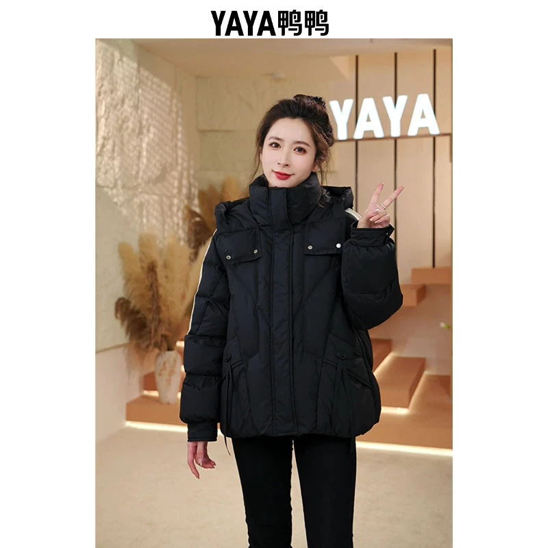 YAYA/鸭鸭新款连帽时尚百搭休闲加厚保暖冬季短款羽绒服24Y063
