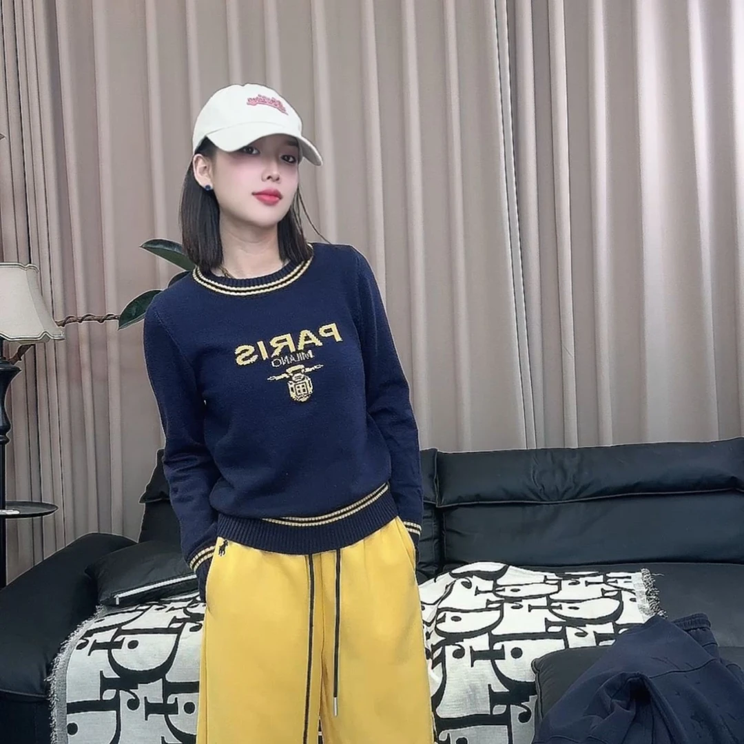 【黛黛】2024新款时尚休闲毛衣