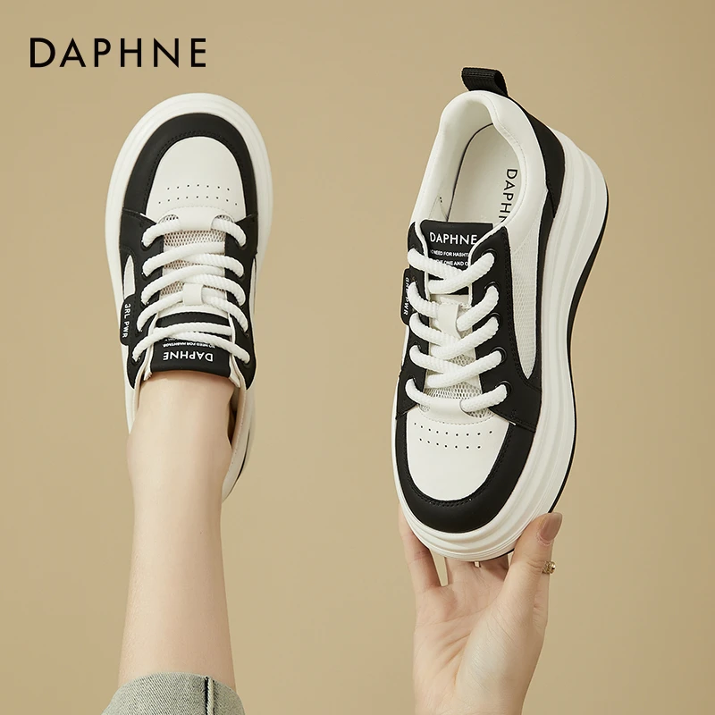 达芙妮厚底板鞋女款冬季2025新款网红运动休闲鞋黑白熊猫鞋女鞋子