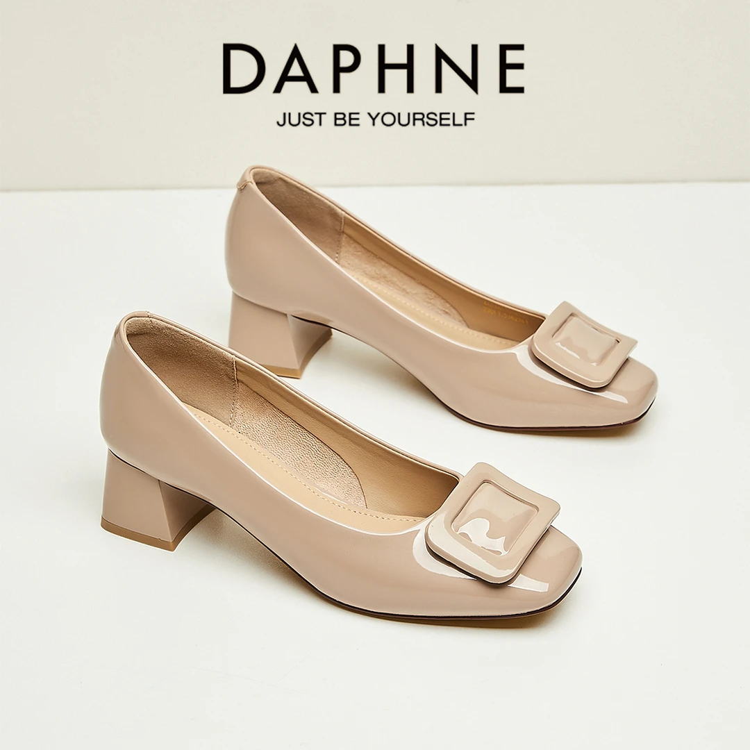 达芙妮杏色方扣高跟鞋女粗跟四季2025盛夏款新款瓢鞋妈妈夏季单鞋