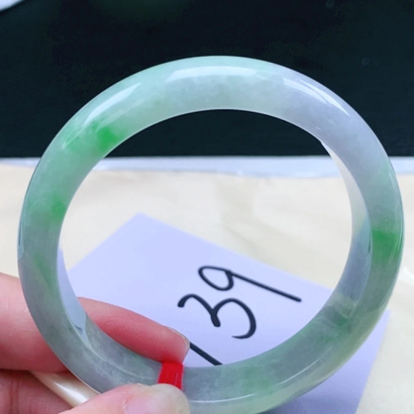 【闪购商品】翡翠手镯未镶嵌59圈