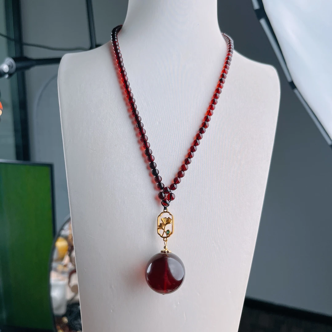 开播福利-缅甸天然血珀23+圆珠大吊坠项链手工时尚编织红色百搭