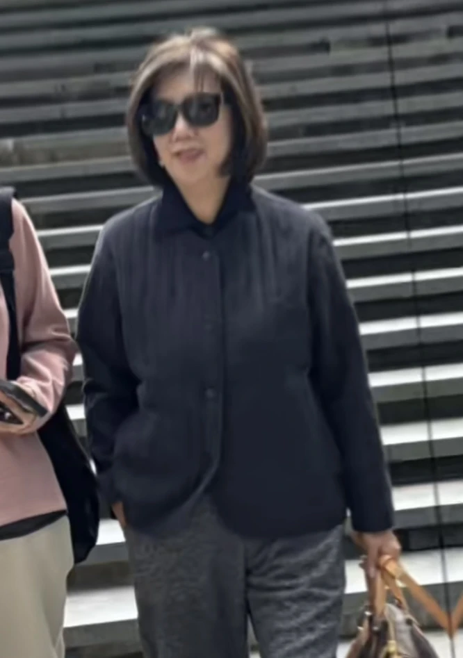 241729（阿梦服饰）时尚小棉服