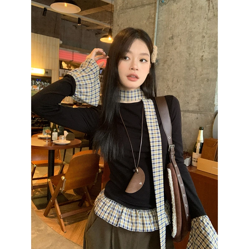 宋正恩假两件格纹拼接黑色打底衫女秋冬内搭修身t恤上衣ZE6809
