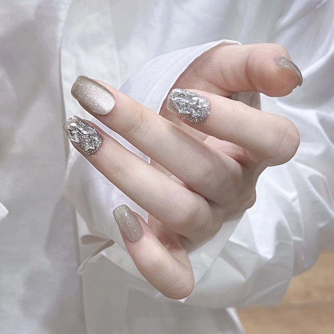 【30片】手工光疗穿戴甲高级显白灰色猫眼镶钻穿戴美甲片短款甲片