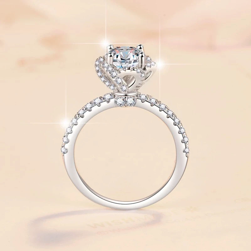 925银莫桑石银制品 【绽放】轻奢时尚气质精致设计师合成碳硅石戒指