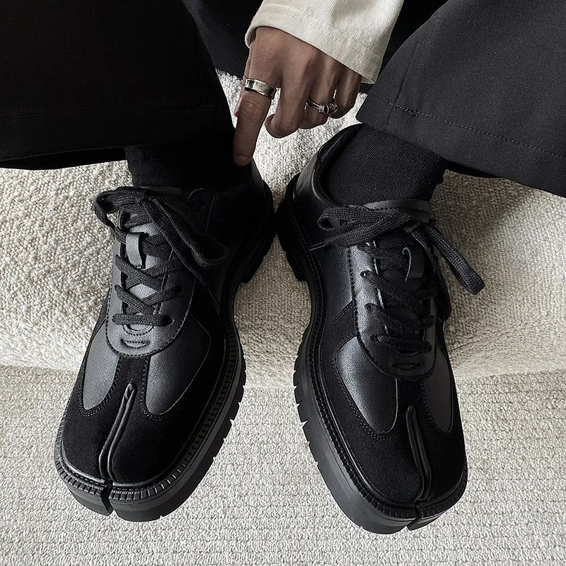 韩国东大门tabi分趾鞋黑色方头德比鞋个性德训猪蹄鞋男士马蹄皮鞋