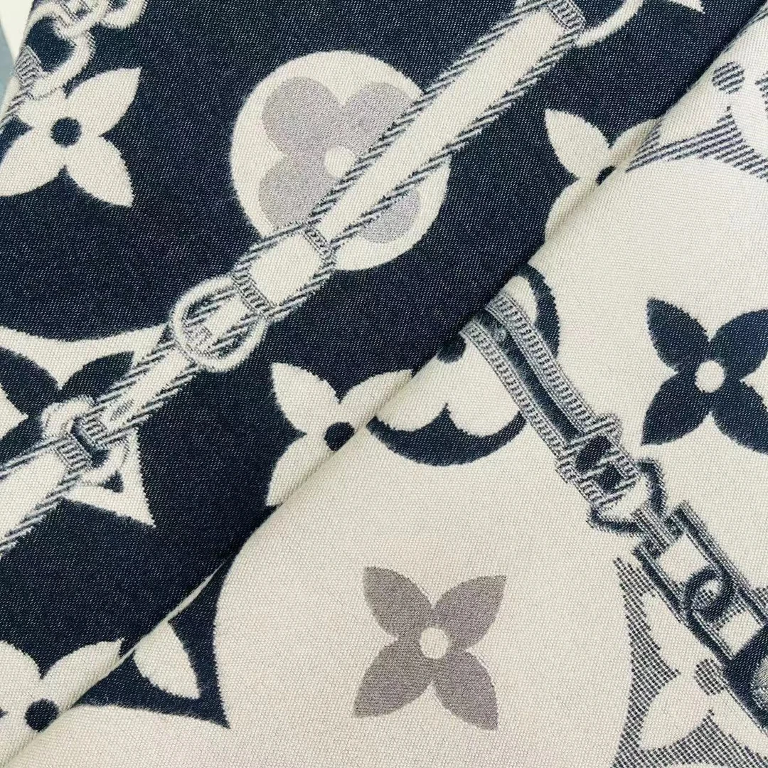 新款洋气 围巾 黑白