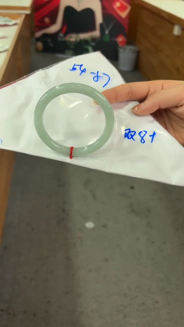 【闪购商品】翡翠手镯未镶嵌手镯