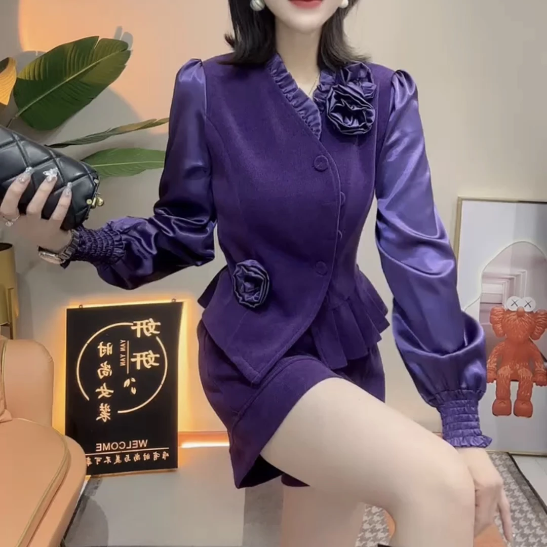 时尚立体花拼接开衫短裤套装