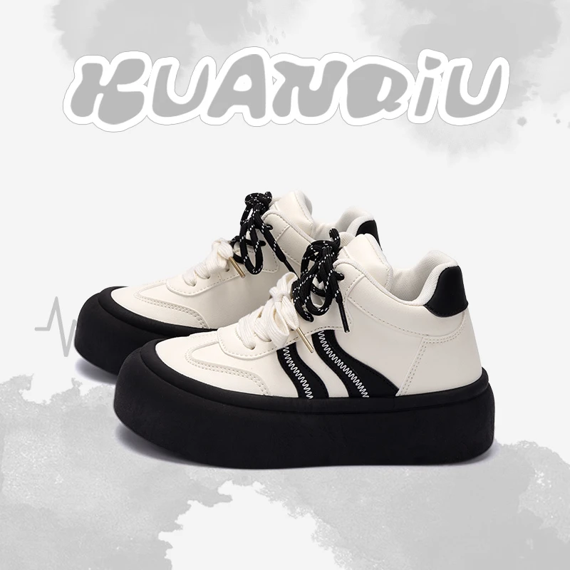 环球高颜值板鞋女2025冬季新款潮款高帮女鞋百搭学生潮流小白鞋子