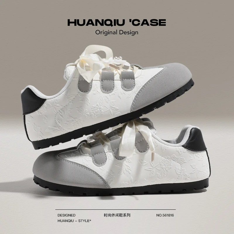 环球秋季软底2025小众国风板鞋休闲潮流平底透气复古百搭小白鞋
