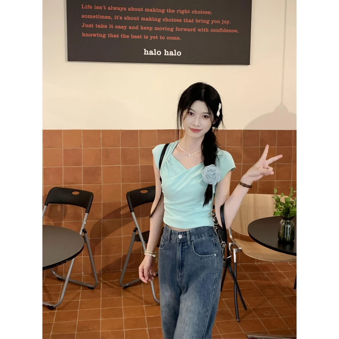 薄荷绿v领短袖t恤女夏季新款漏锁骨设计感小众短款小飞袖别致上衣