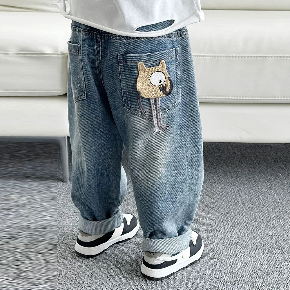 男童牛仔裤春秋季2025新款中小童宽松裤子儿童洋气卡通长裤潮