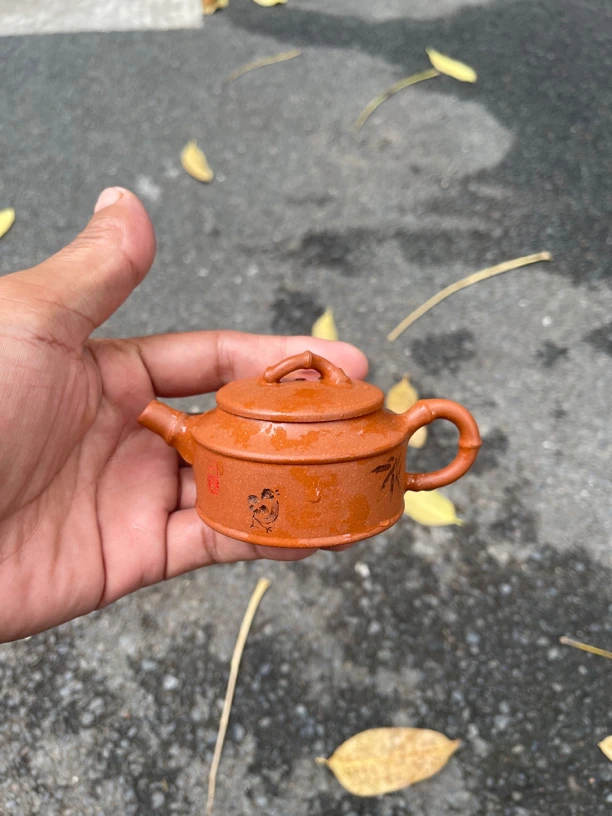 小品竹节!紫砂壶!降坡泥料!容量80毫升!做工精细!出水爆爽