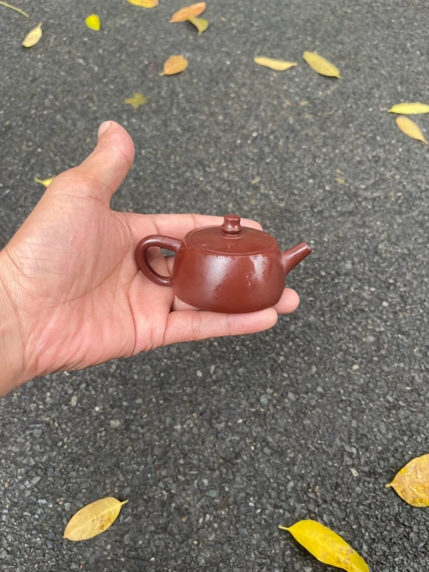井栏款手工壶！容量95毫升！老紫泥！做工精细！出水爆爽