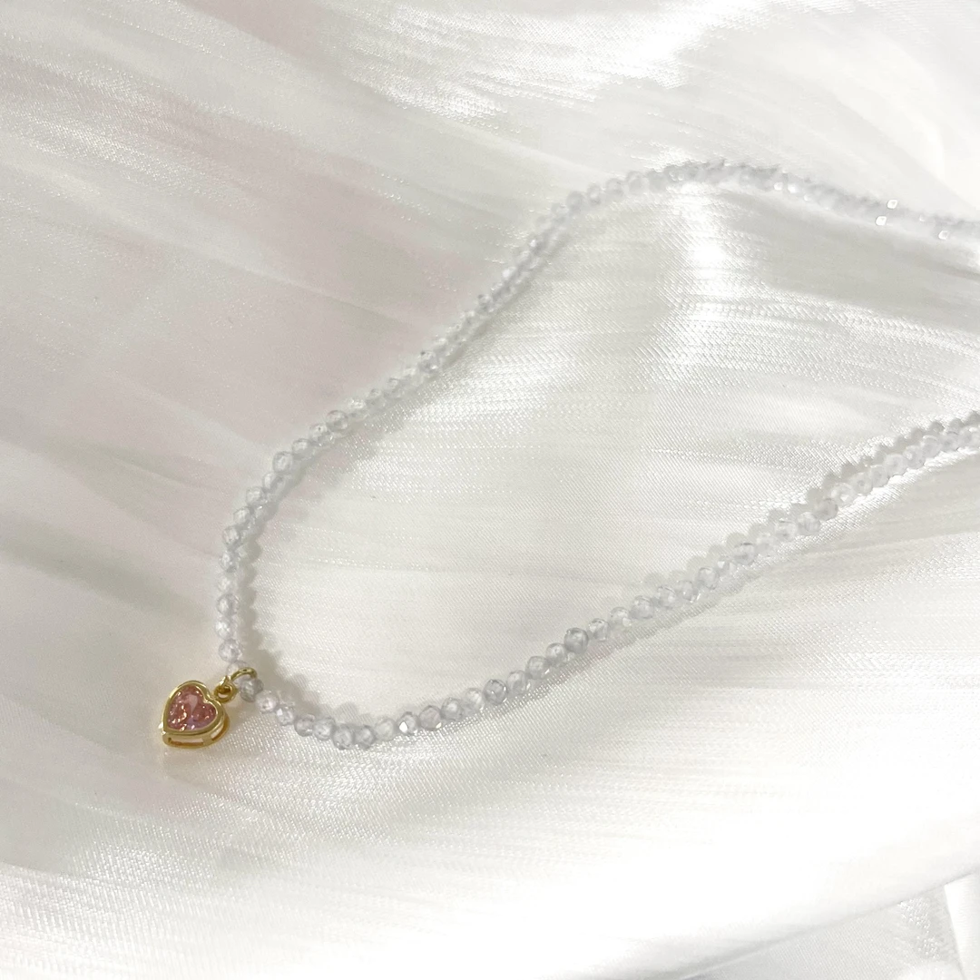 6703 白色爱心气质项链