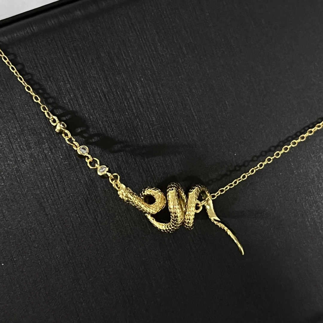 6706黄颜色蛇形轻奢百搭项链