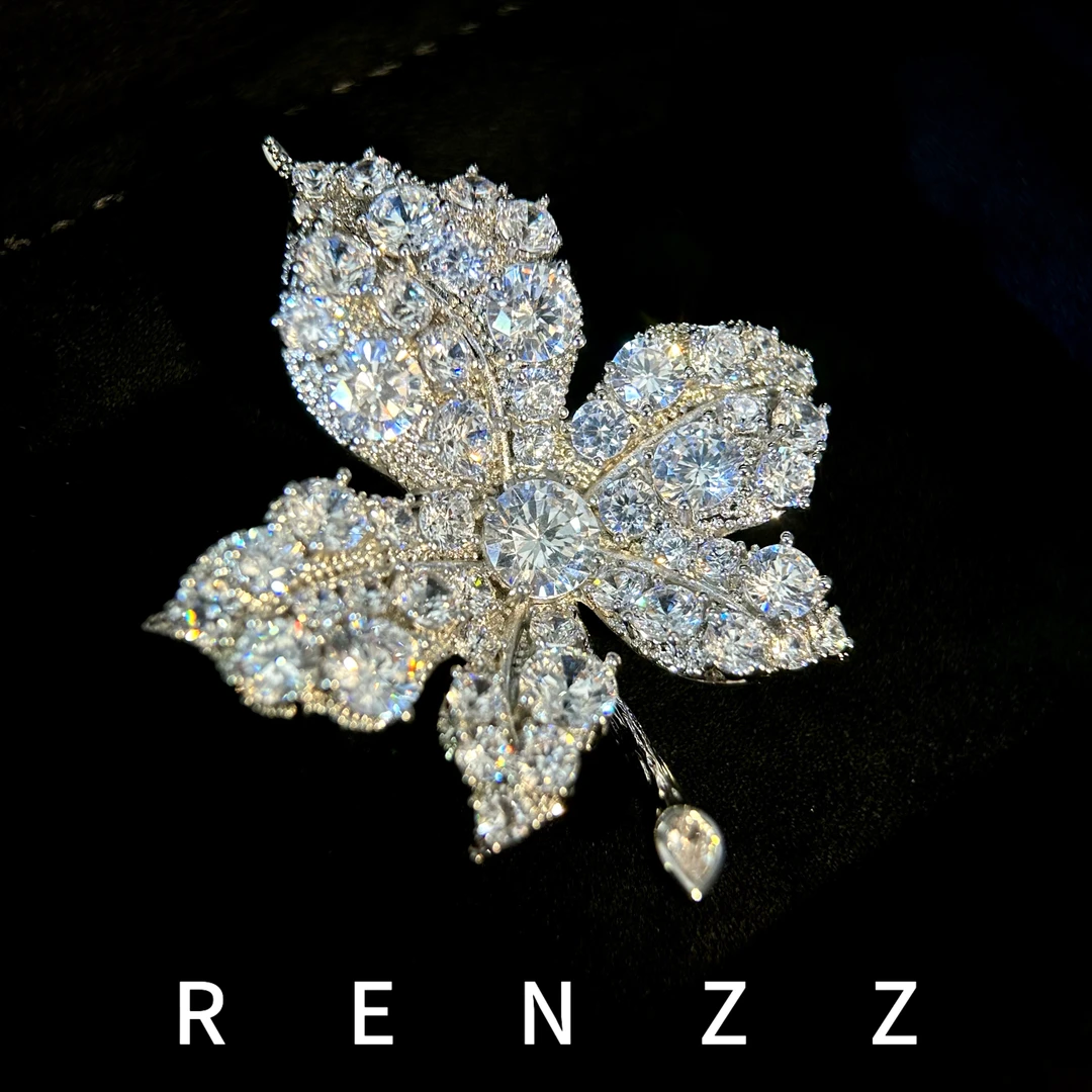 2799法★【金秋枫叶】白色枫叶胸针大衣胸针