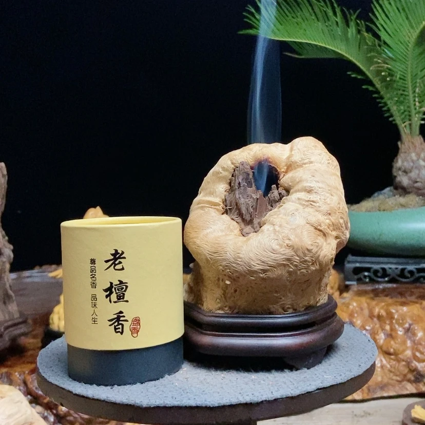 【闪购商品】荔枝木根雕青****?