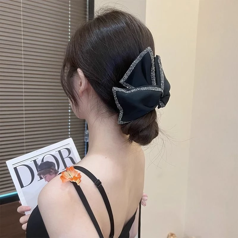 奥黛丽赫本发夹女2024新款优雅轻奢高级感盘发抓夹百搭大号鲨鱼夹