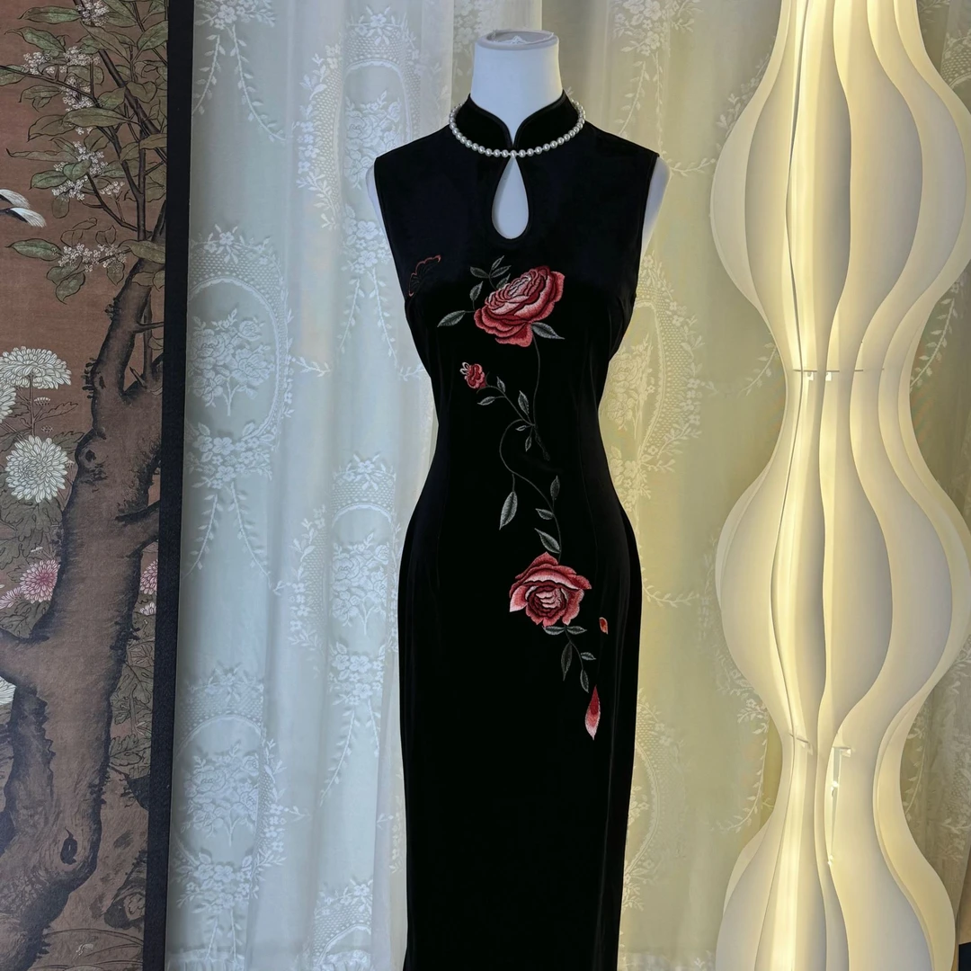 秋辞香~花几枝 新中式国风改良旗袍黑色弹力气质旗袍刺绣连衣裙