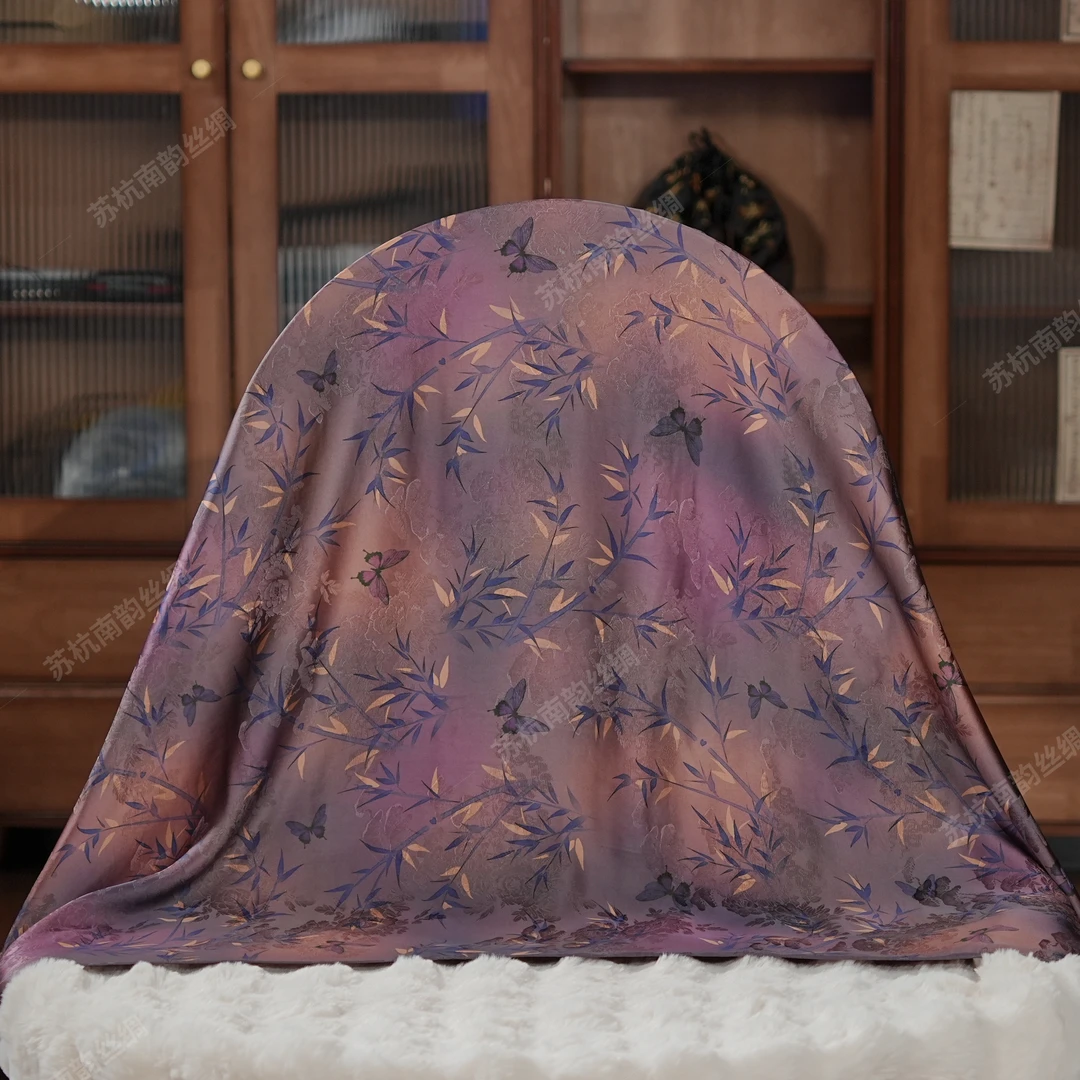 【F132-57紫蝶】140*140提花丝巾披肩香云老料百搭女士双面国风