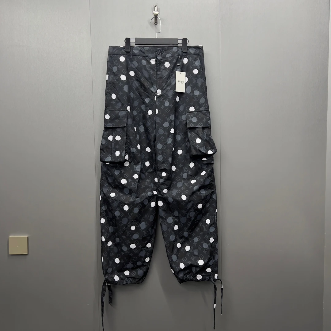 全新/Lv Louis Vuitton草间弥生波点满Logo休闲裤/M码/08099