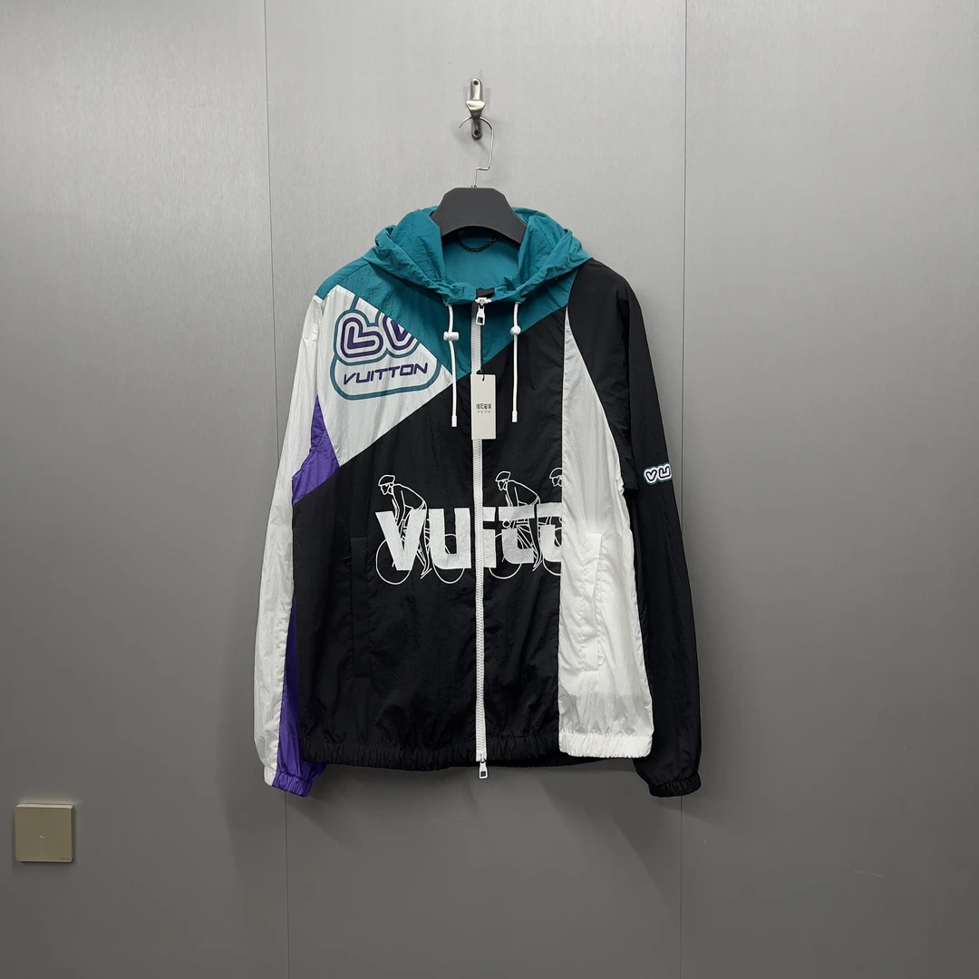 全新/Lv Louis Vuitton多元素Logo冲锋衣夹克/50码/08209/