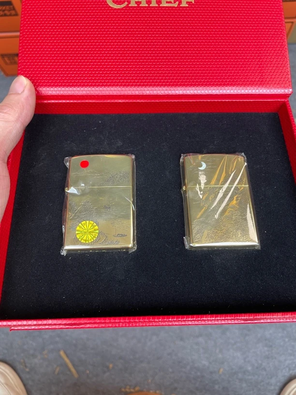 高端送礼煤油机日月江山CF113TZ礼盒装经典金色