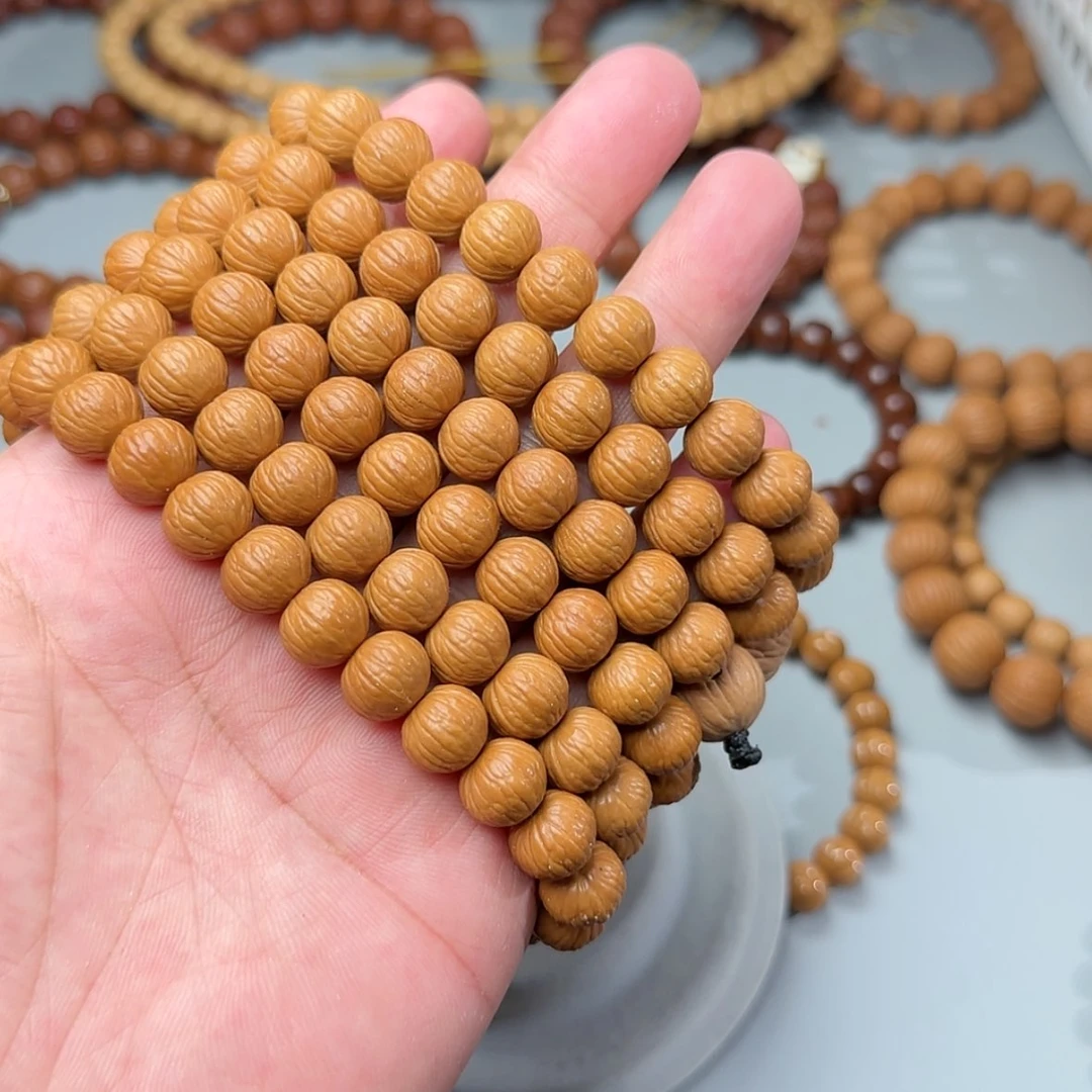 【闪购商品】猴头核桃吊坠Y****s