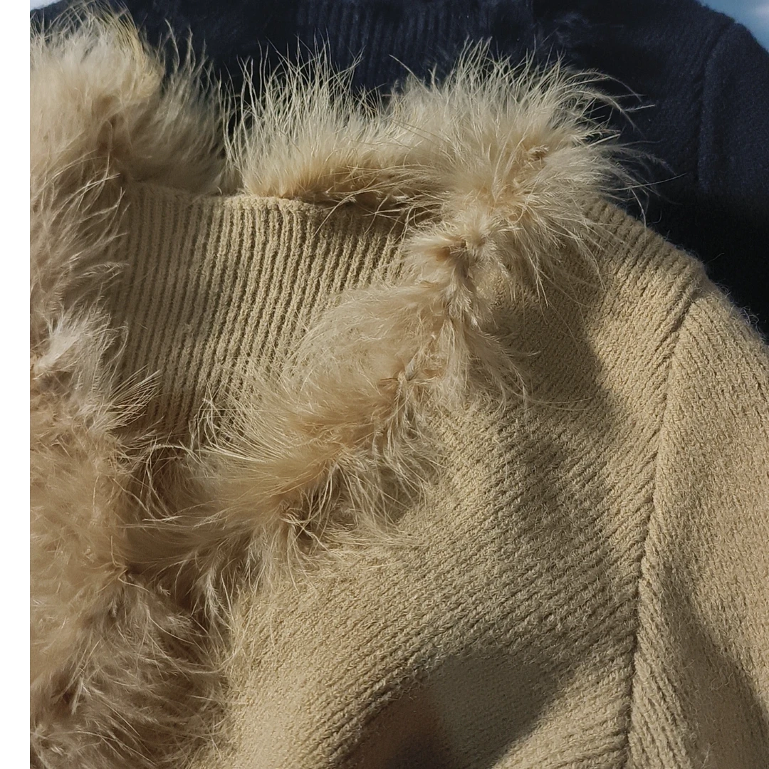 花海-交叉修身胸口毛领内搭女款时尚百搭女士秋冬冬季保暖