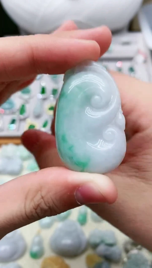 【闪购商品】翡翠颈饰未镶嵌天然缅甸A货翡翠吊坠
