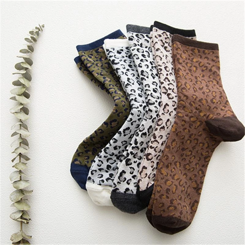 新品女士中筒袜豹纹袜子时尚韩版女袜个性复古透气日系堆堆袜长袜