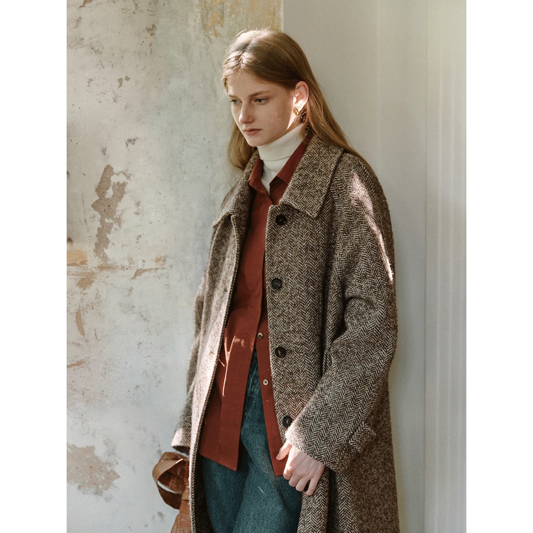 GUOE《苏黎世纷雪》经典廓形人字纹秋冬气质羊毛呢大衣外套31118