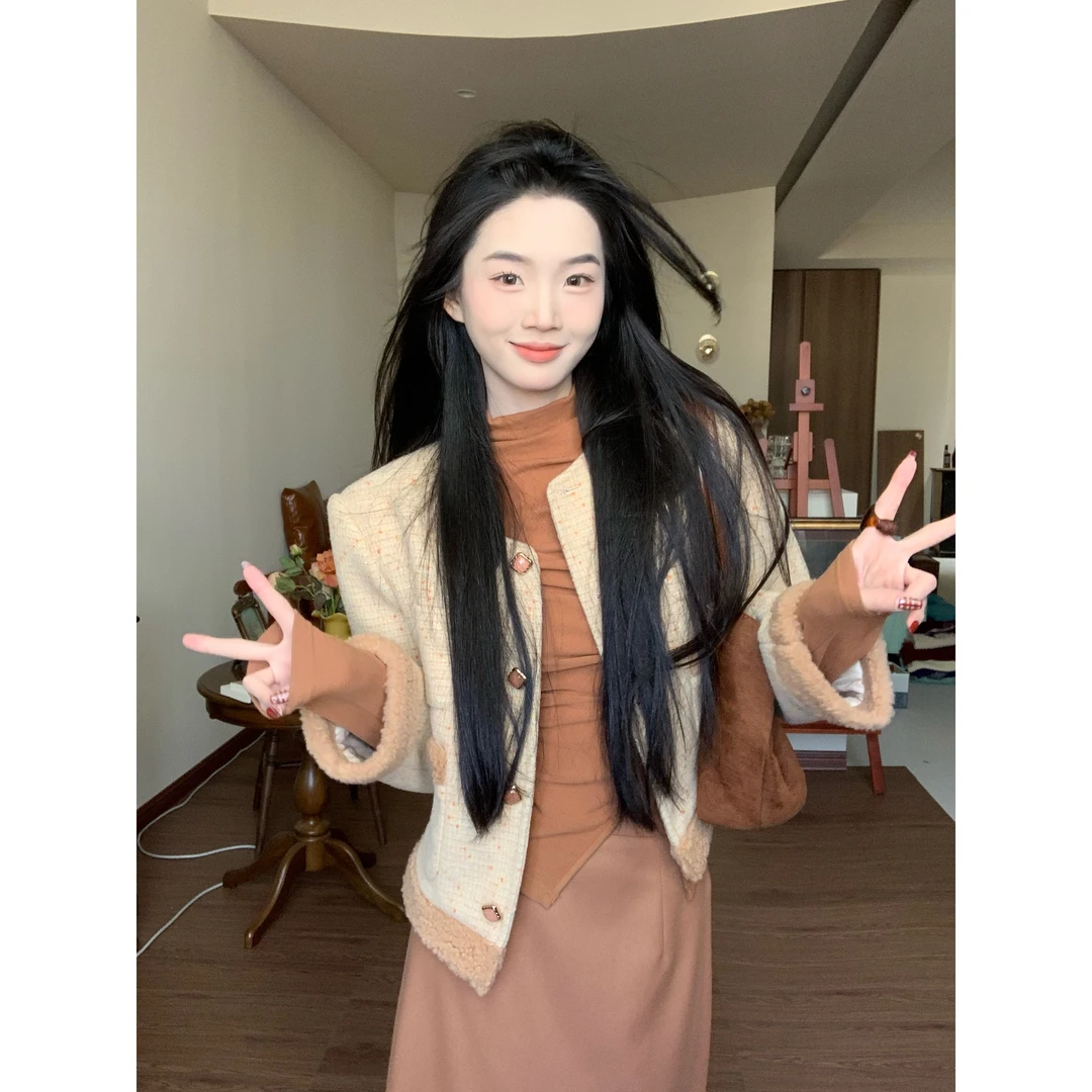 欣子野【曼罗日记】秋冬百搭少女风小众设计撞色羊毛外套 XZ13230W