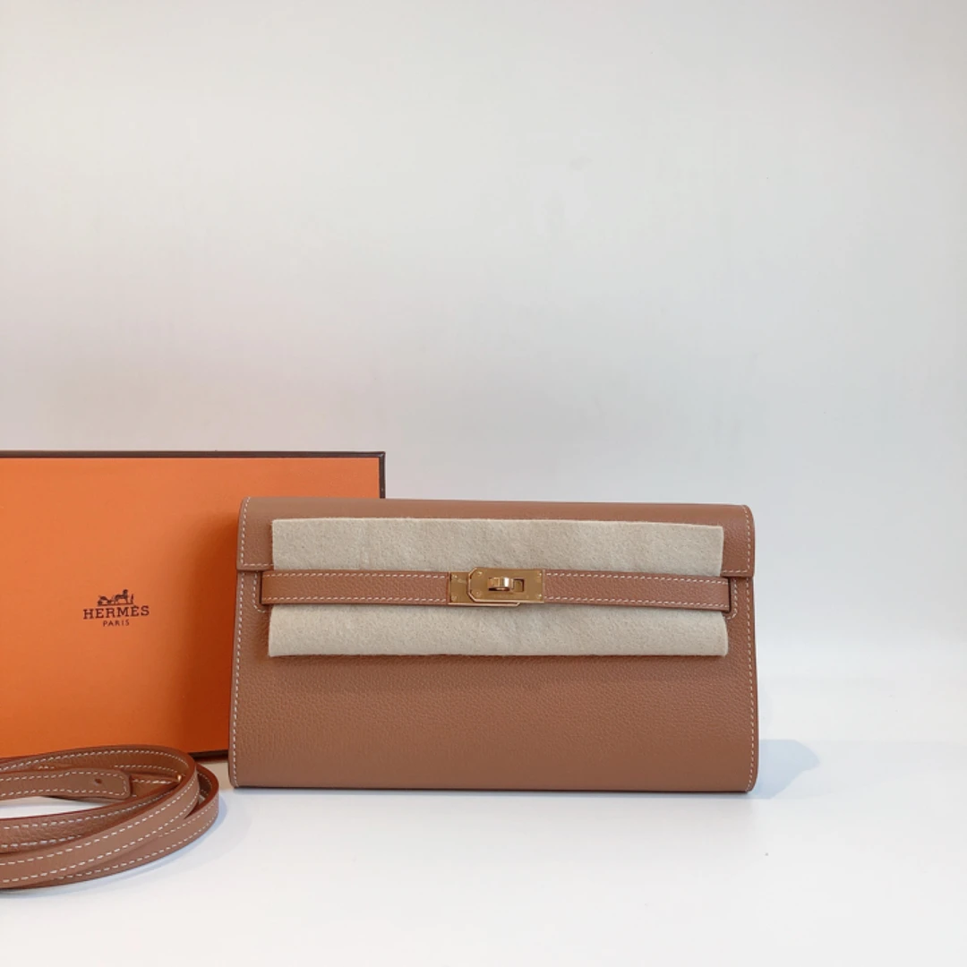 全新未使用 奢之星 Hermes/爱马仕 金棕金扣 kelly to go B刻