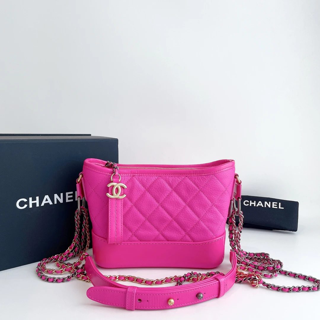 95新 奢之星 CHANEL/香奈儿 荧光 芭比粉 小号流浪单肩包 流浪包