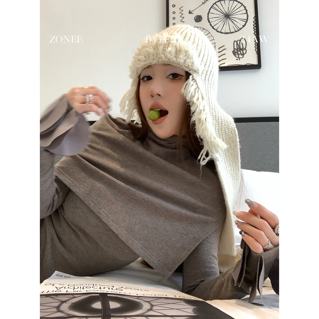 ZONEE 灰色伊甸园 花瓣上衣！法式精致灰色花瓣v领上衣罩衫两件套