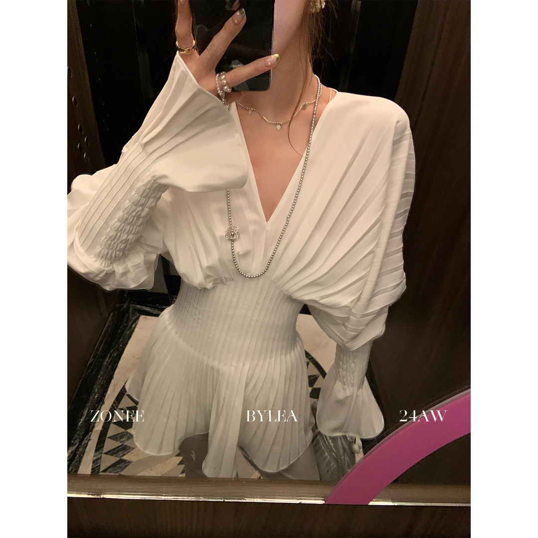 ZONEE 浪漫风琴手 V领喇叭袖束腰显瘦长袖褶皱白色衬衫上衣
