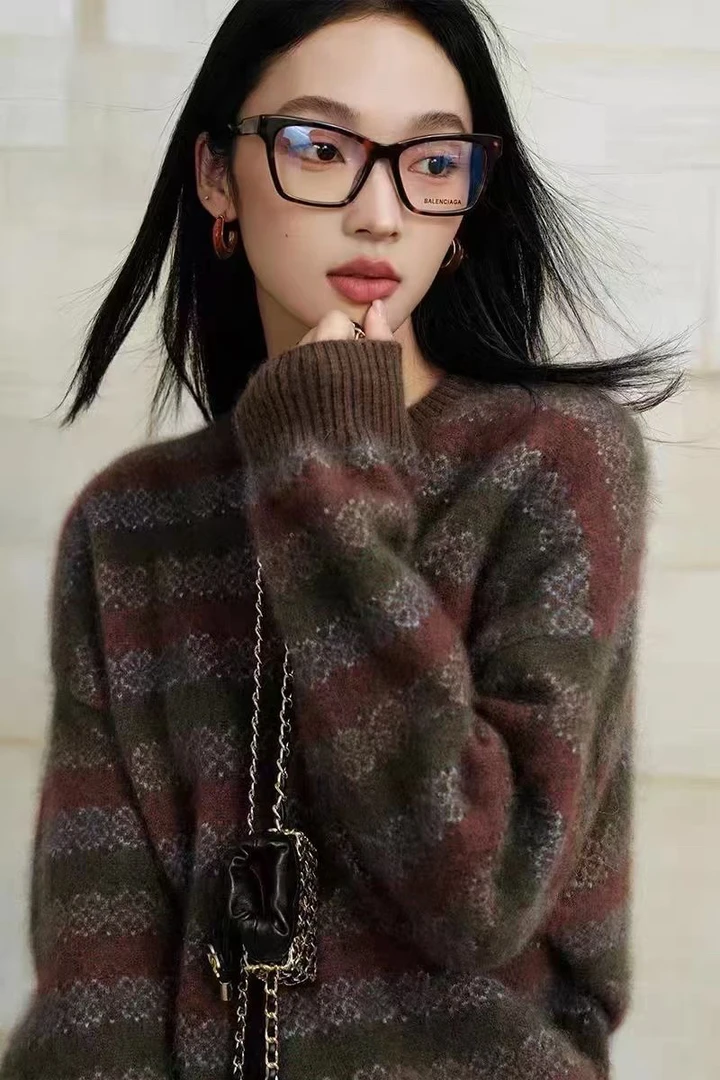 800-899糖嬨设计感显瘦夏开衫长袖舒适百搭时尚针织衫休闲秋冬